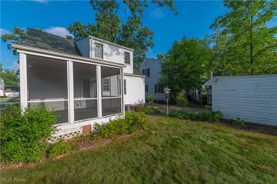 607 Humiston Drive Bay Village OH 44140