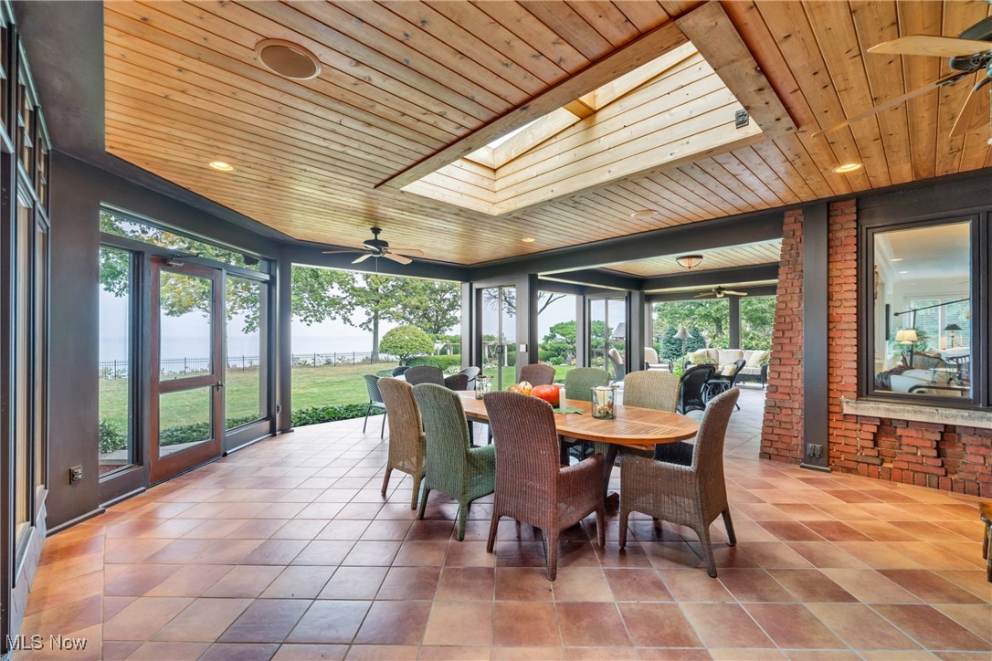 17820 Lake Avenue Lakewood OH 44107