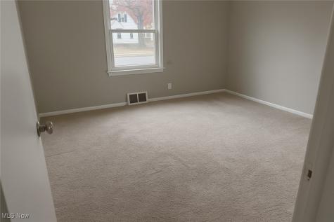 30325 Mildred Drive Willowick OH 44095
