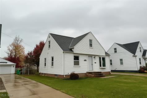 30325 Mildred Drive Willowick OH 44095