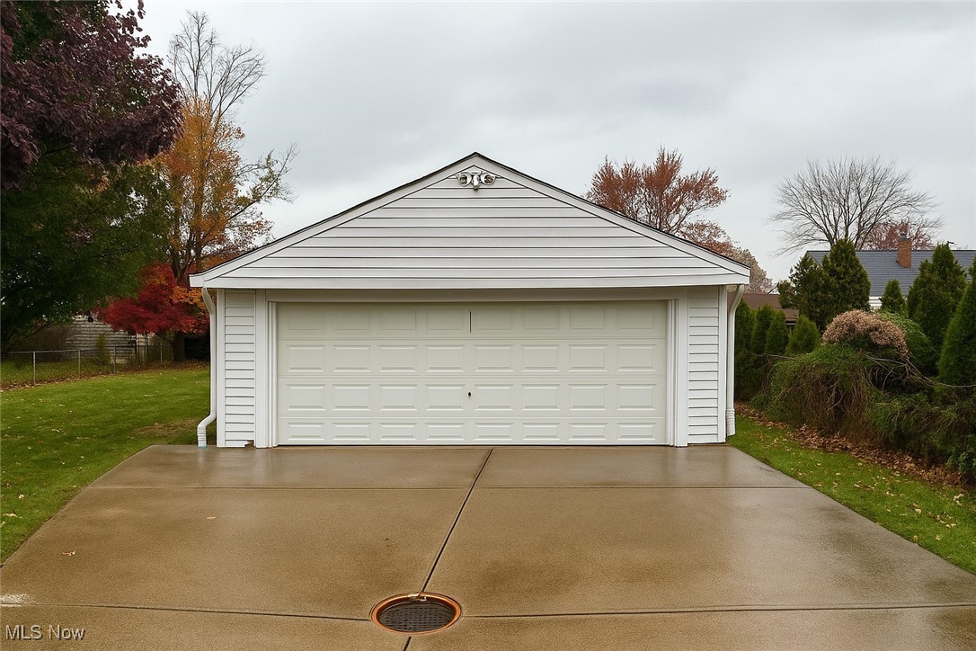 30325 Mildred Drive Willowick OH 44095