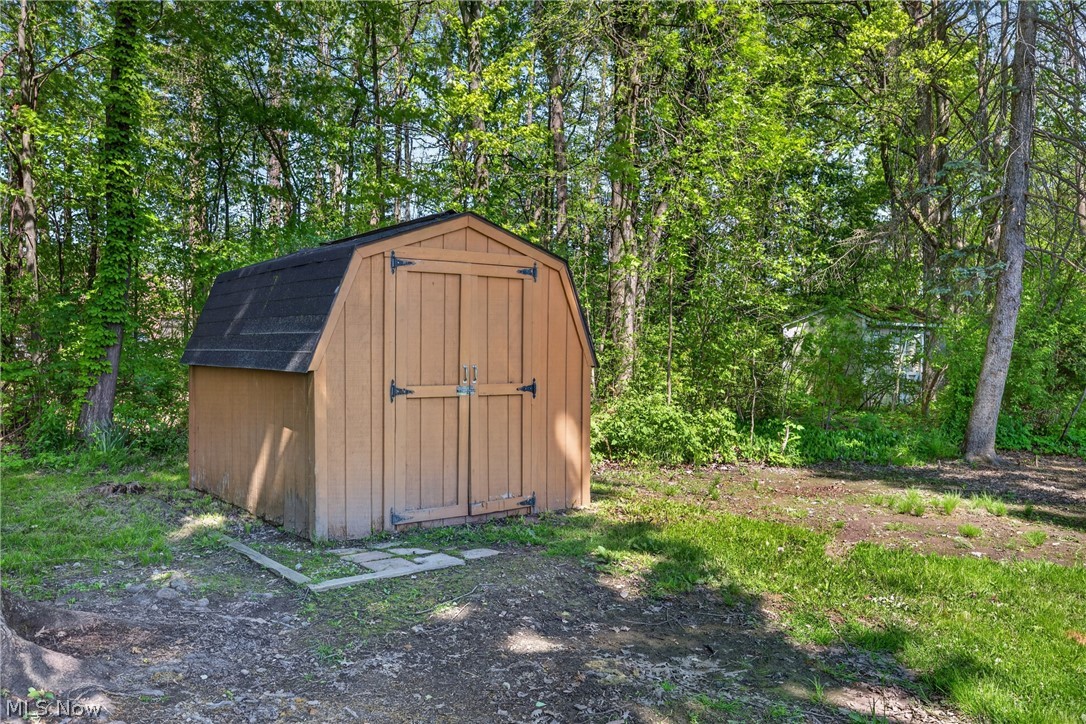 6588 Glenallen Avenue Solon OH 44139