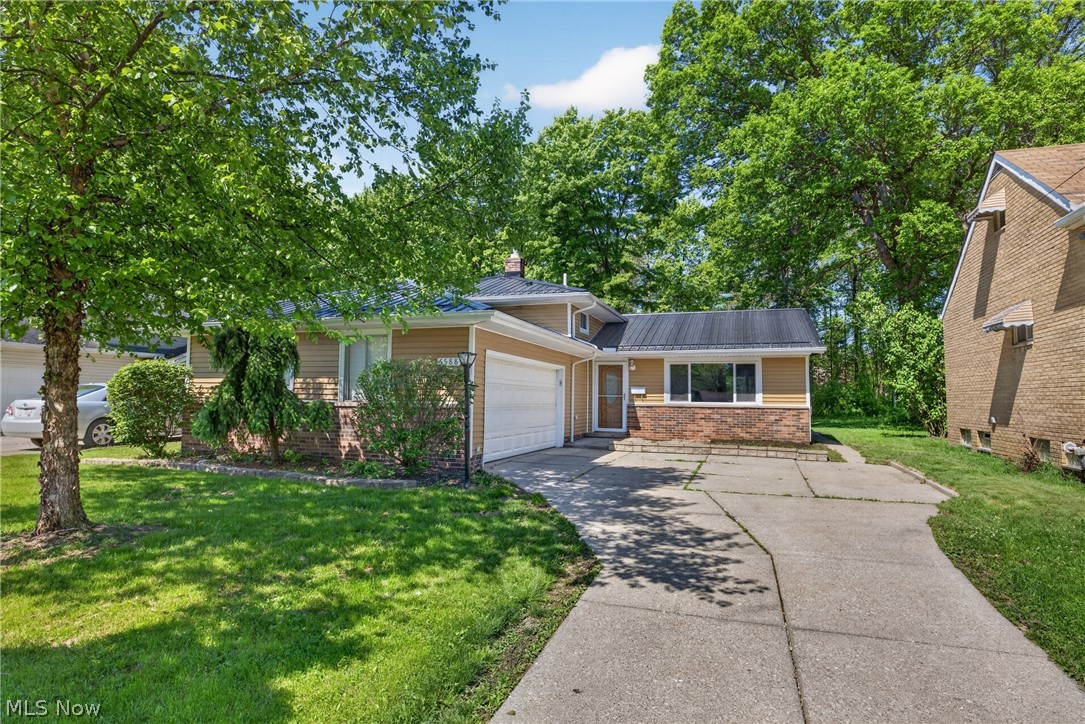 6588 Glenallen Avenue Solon OH 44139
