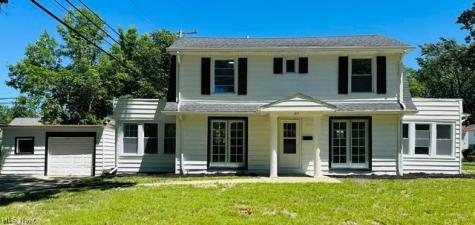 311 E 241st Street E Euclid OH 44123