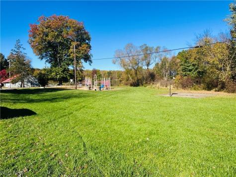 12307 Honeylocust Lane Garrettsville OH 44231