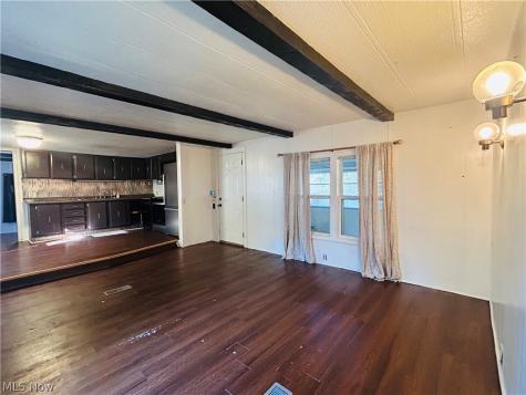 12307 Honeylocust Lane Garrettsville OH 44231