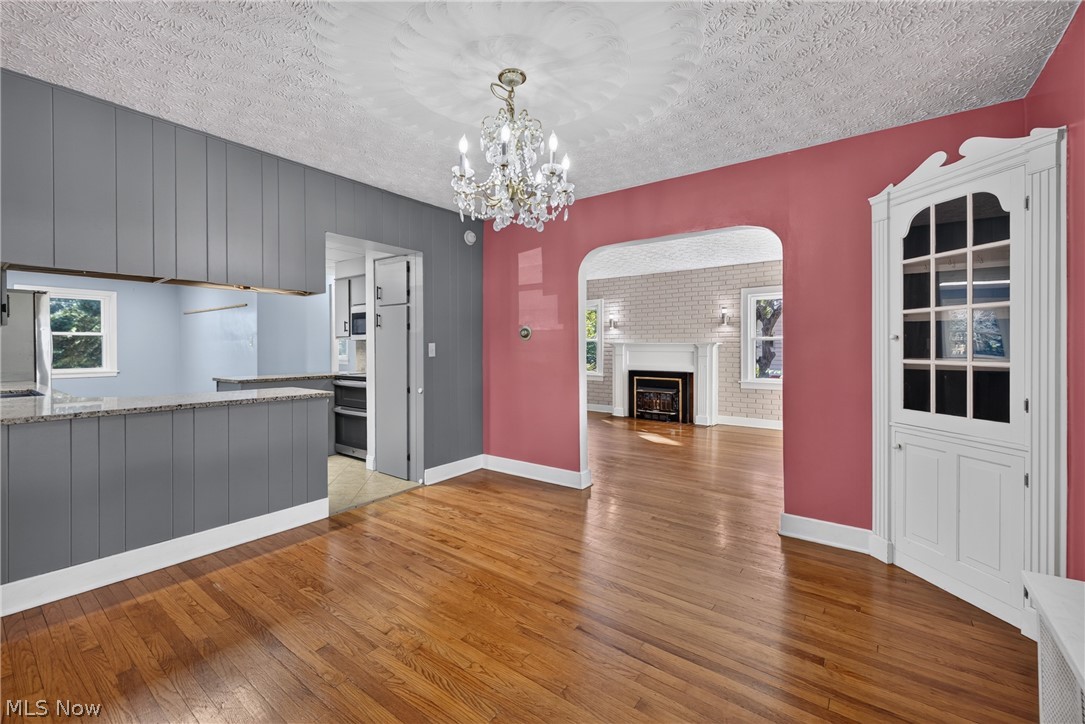 2066 Waycross Avenue Akron OH 44320