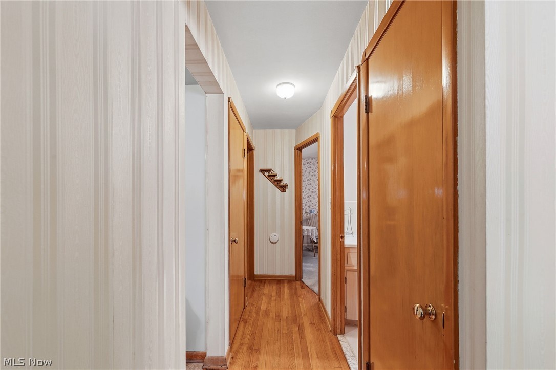 9537 Elsmere Drive Parma OH 44130