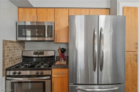 1631 Brainard Road Lyndhurst OH 44124