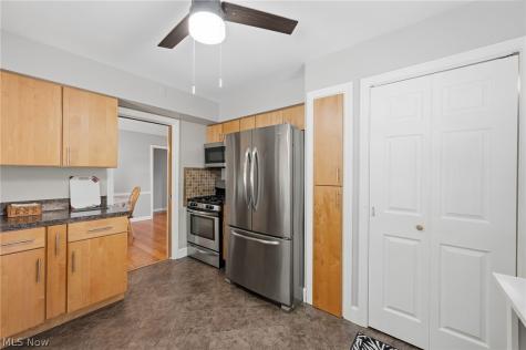 1631 Brainard Road Lyndhurst OH 44124