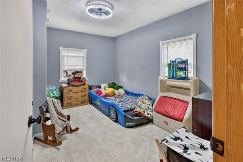 2227 E 30th Street Lorain OH 44055