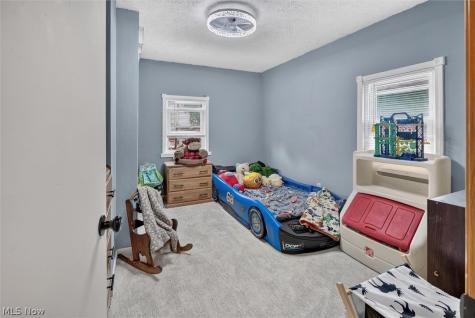 2227 E 30th Street Lorain OH 44055