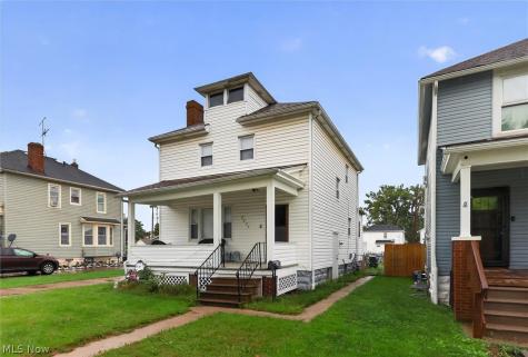 2227 E 30th Street Lorain OH 44055