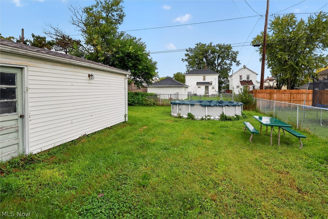 2227 E 30th Street Lorain OH 44055