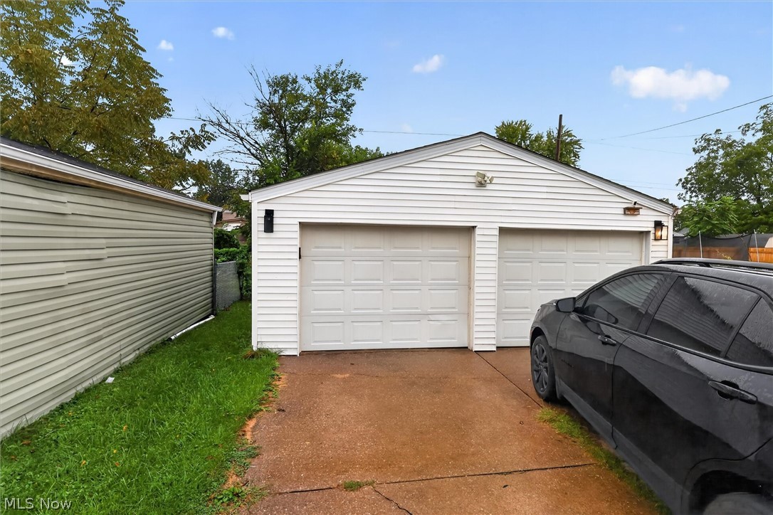 2227 E 30th Street Lorain OH 44055