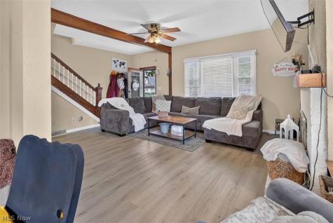 2227 E 30th Street Lorain OH 44055