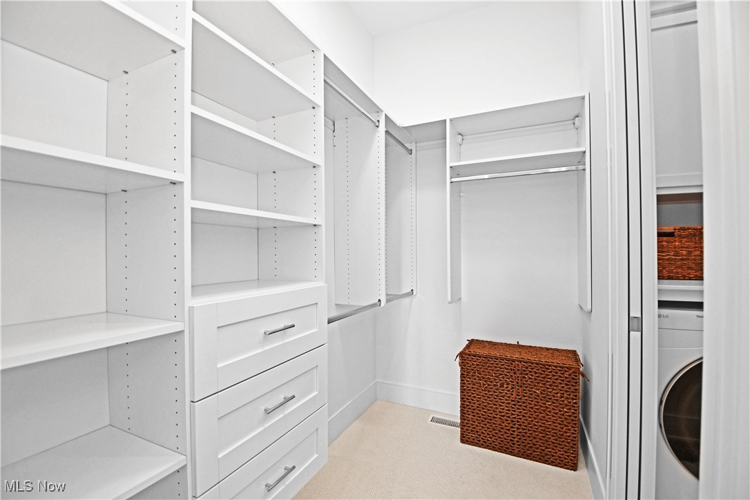 104 Woodridge Lane Moreland Hills OH 44022