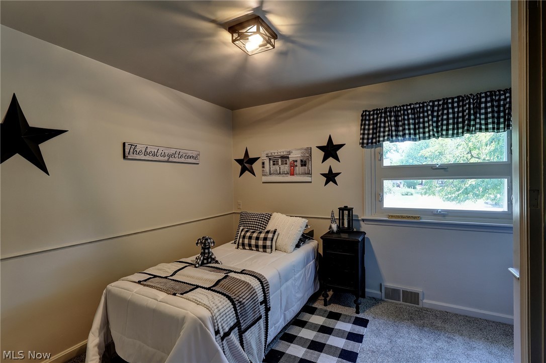 454 E 266th Street Euclid OH 44132