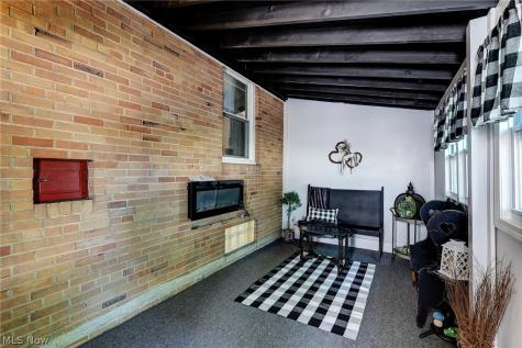 454 E 266th Street Euclid OH 44132