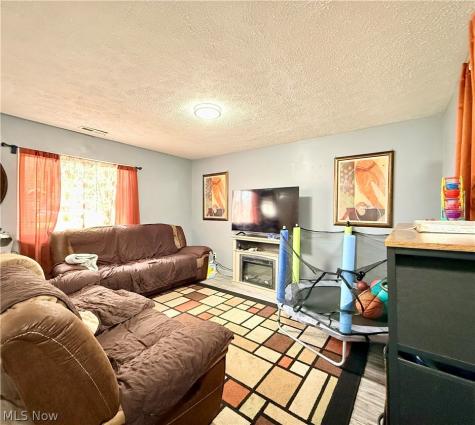 11808 Leeila Avenue Cleveland OH 44135