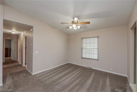 39 Periwinkle Drive Olmsted Twp OH 44138