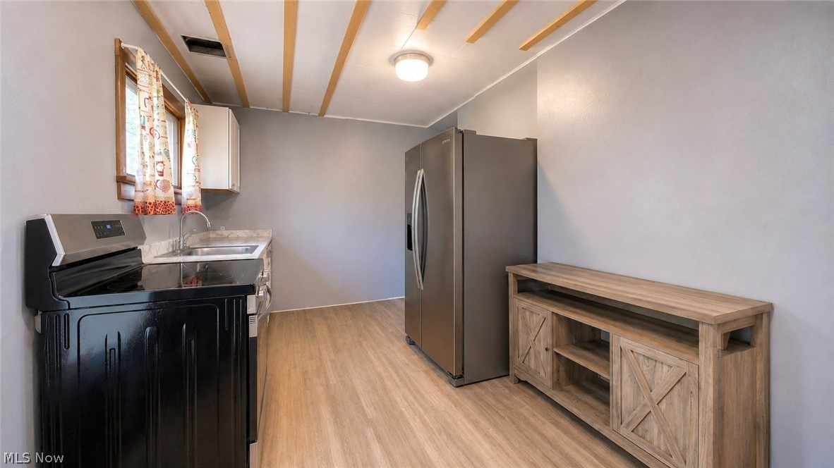 80 Poplar Drive Mcconnelsville OH 43756