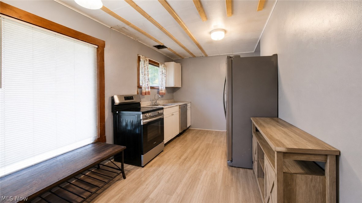 80 Poplar Drive Mcconnelsville OH 43756