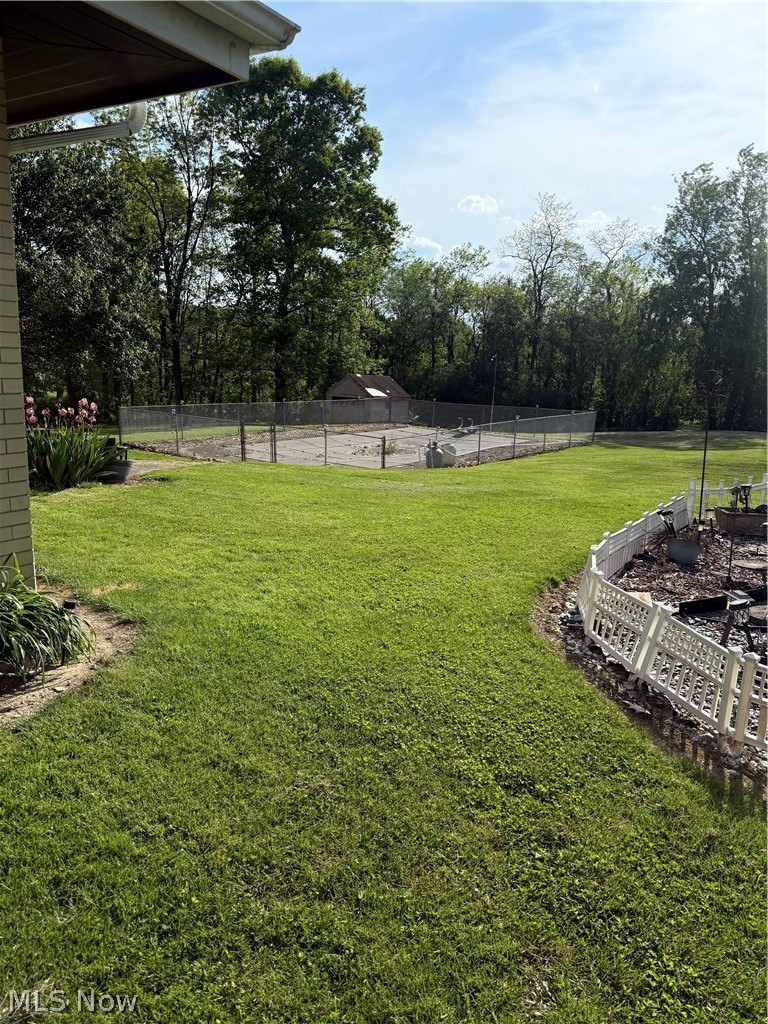 16045 Annesley Road East Liverpool OH 43920