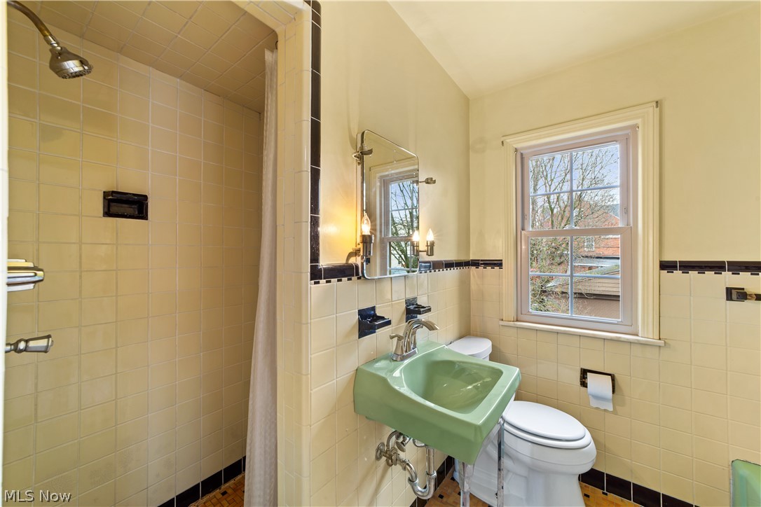 3557 Normandy Road Shaker Heights OH 44120
