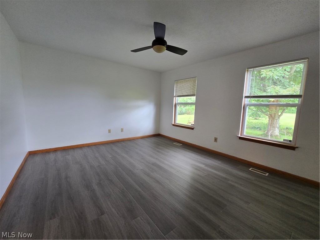 3246 Mcmackin Road Madison OH 44057
