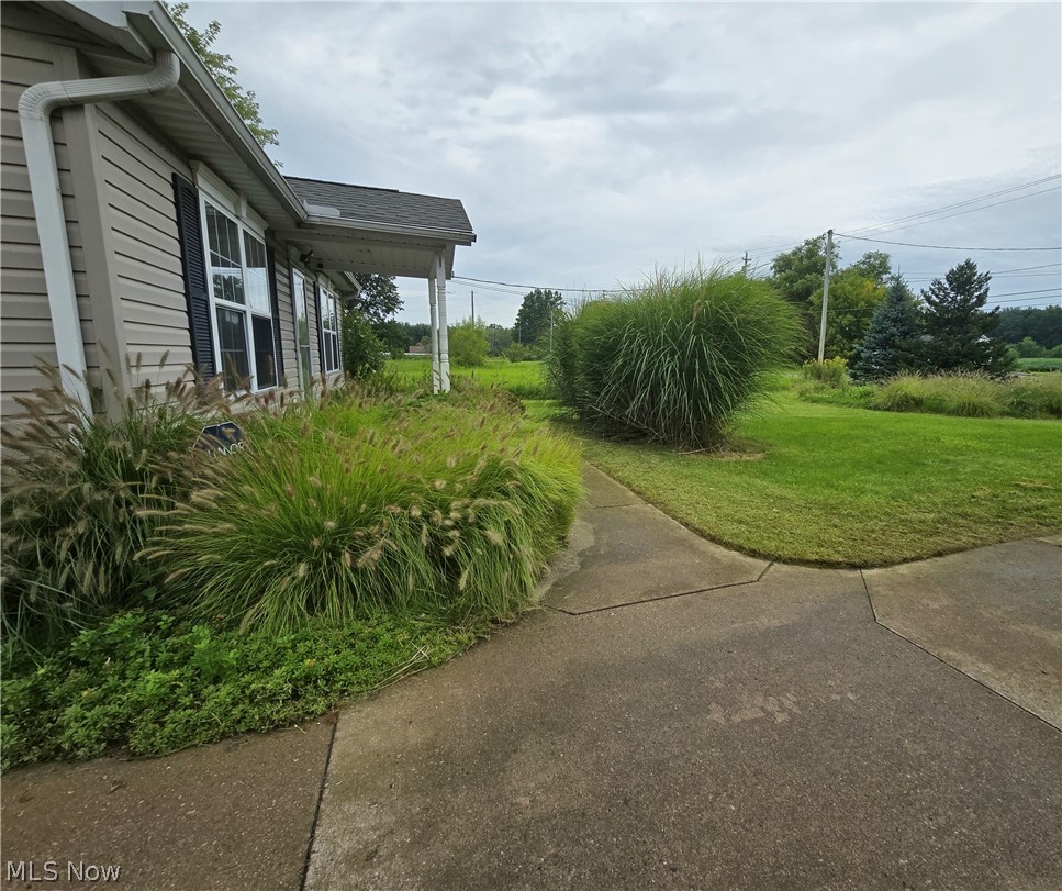 3246 Mcmackin Road Madison OH 44057