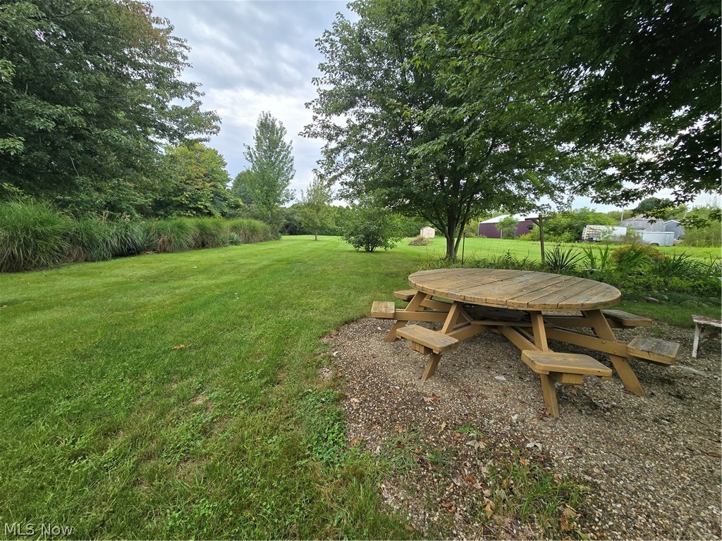 3246 Mcmackin Road Madison OH 44057