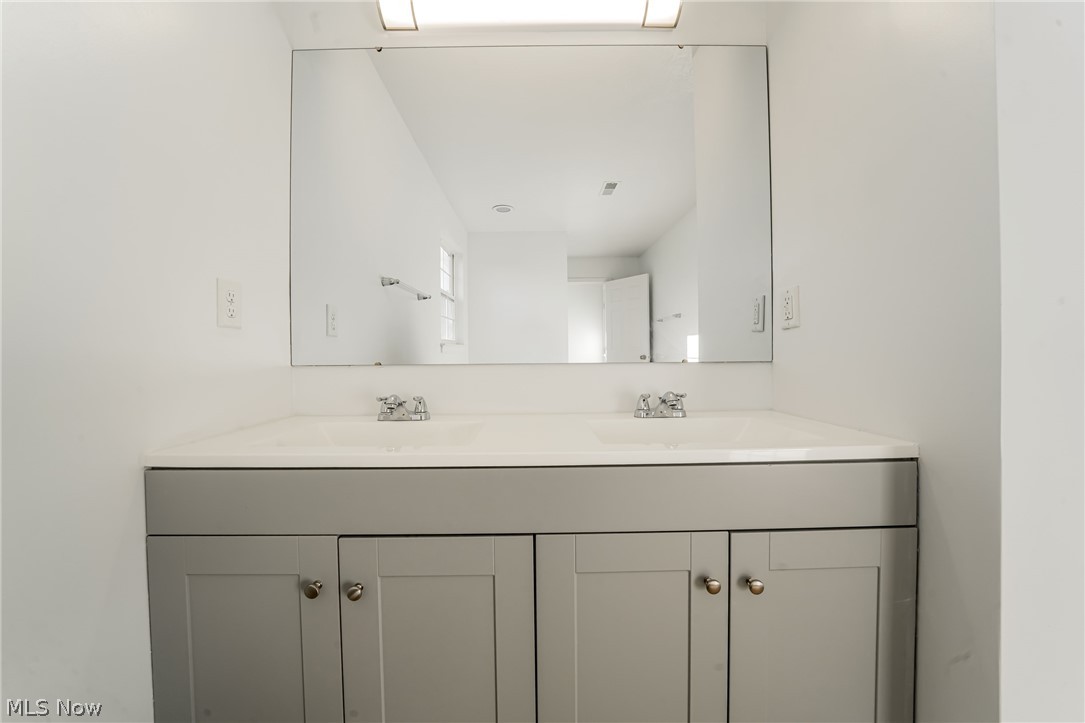 26361 Red Fox Trail Oakwood Village OH 44146
