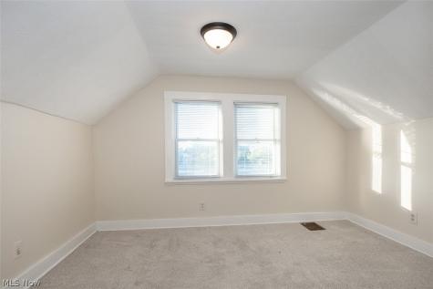 12617 Hirst Avenue Cleveland OH 44135