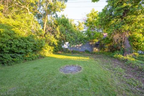 12617 Hirst Avenue Cleveland OH 44135