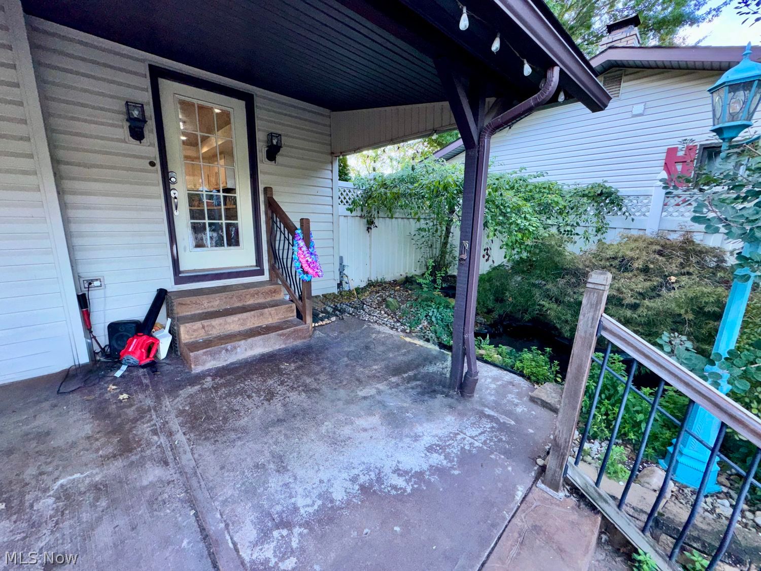 1023 12th Street NW New Philadelphia OH 44663