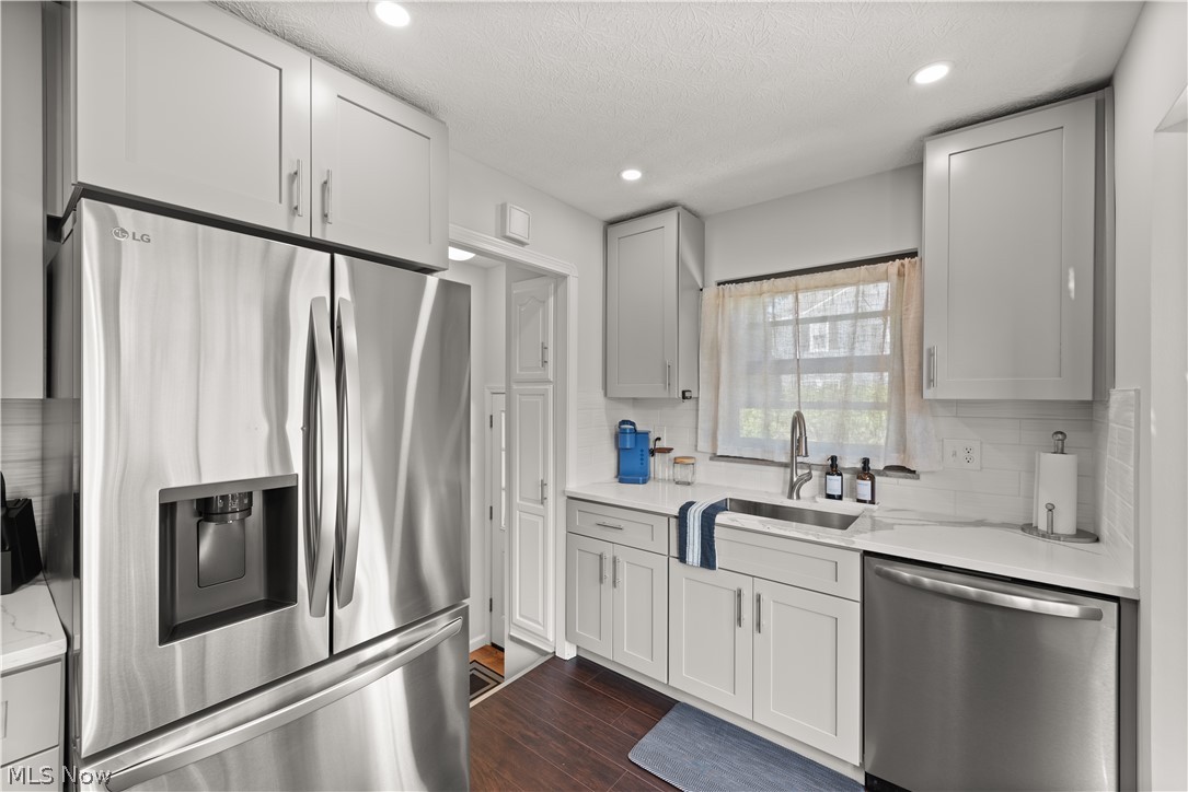 6430 Olde York Road Parma Heights OH 44130