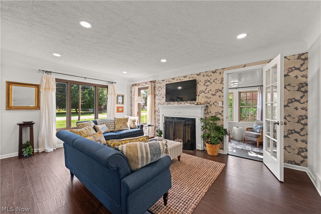 6430 Olde York Road Parma Heights OH 44130