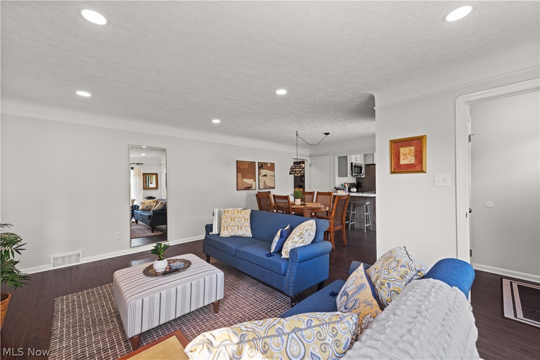6430 Olde York Road Parma Heights OH 44130