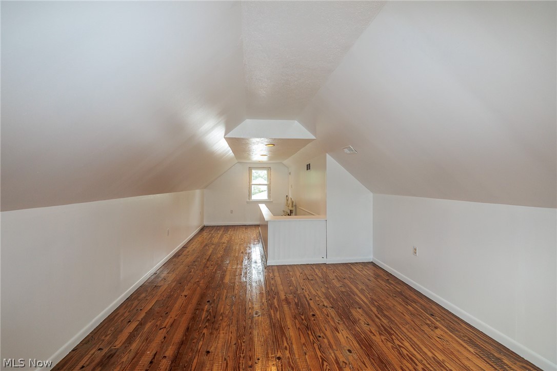 18404 Homeway Road Cleveland OH 44135
