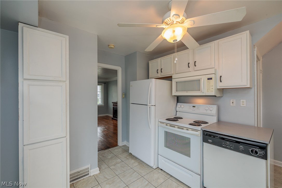18404 Homeway Road Cleveland OH 44135