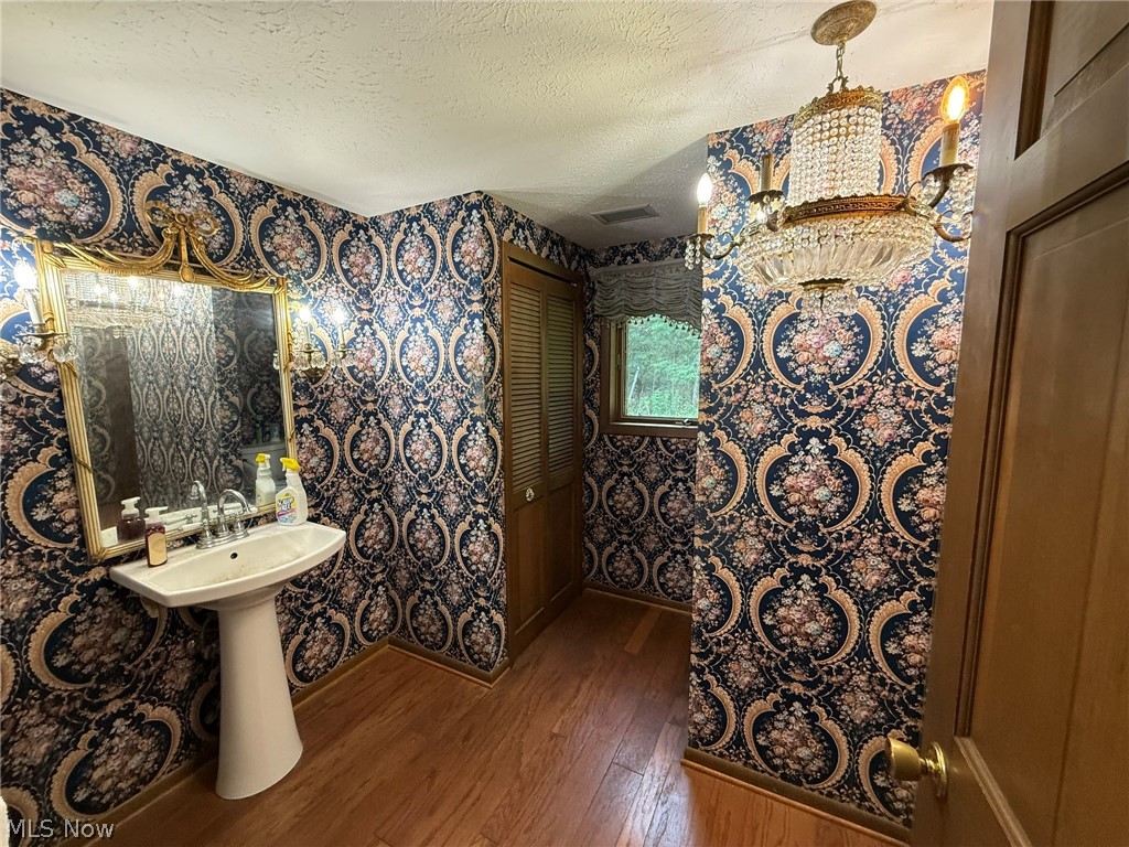 6400 Juniper Drive Amherst OH 44001