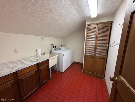 6400 Juniper Drive Amherst OH 44001