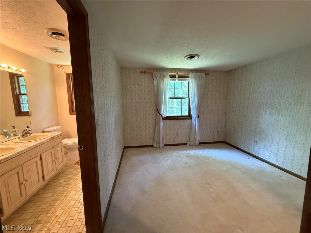 6400 Juniper Drive Amherst OH 44001