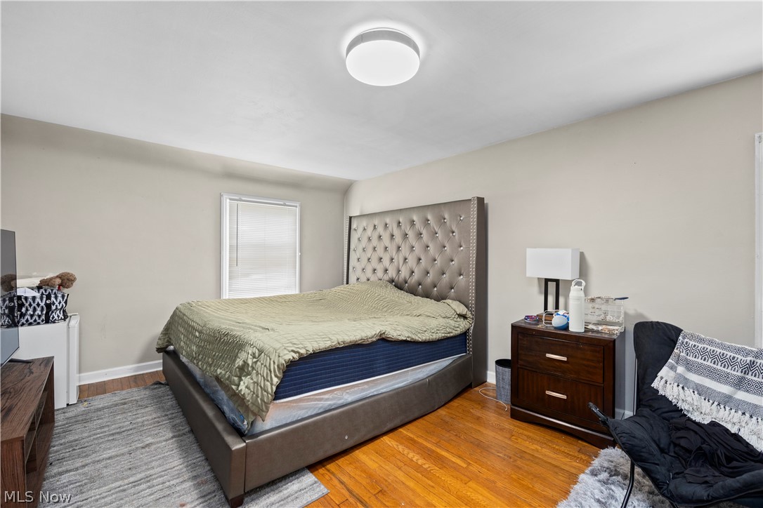1877 Lawnway Road South Euclid OH 44121