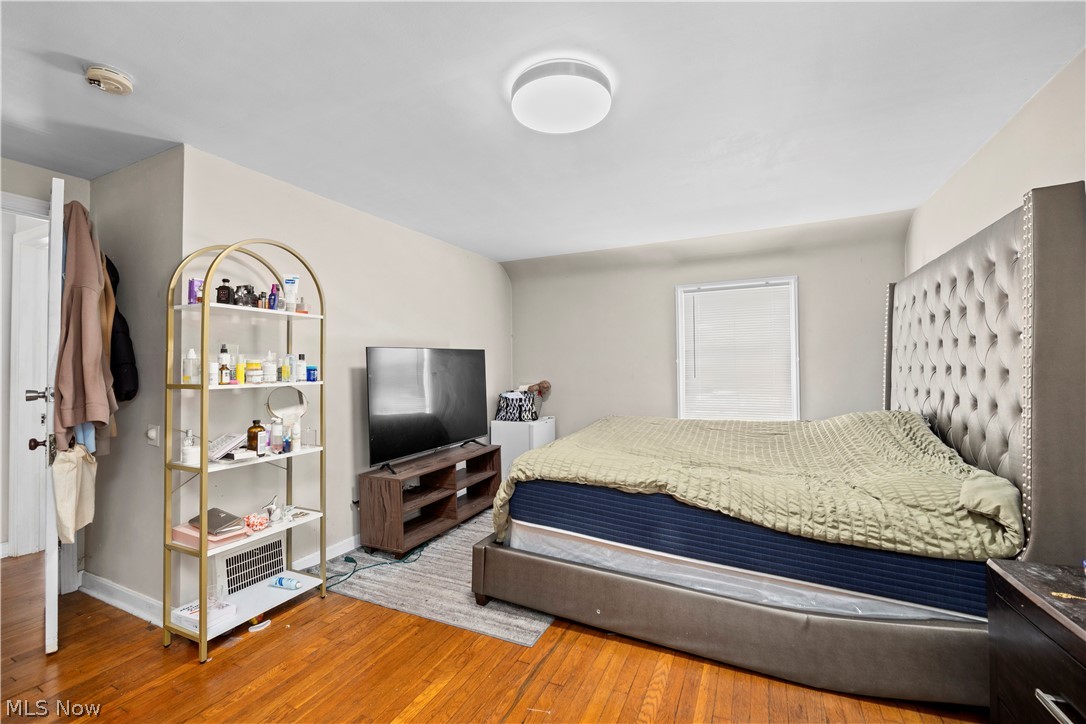 1877 Lawnway Road South Euclid OH 44121