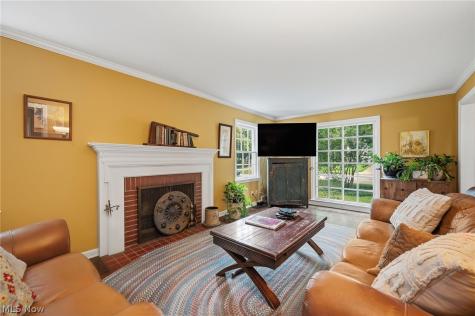 304 Castle Boulevard Akron OH 44313