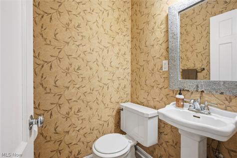 304 Castle Boulevard Akron OH 44313