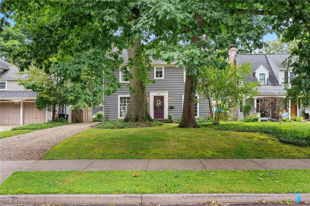 304 Castle Boulevard Akron OH 44313