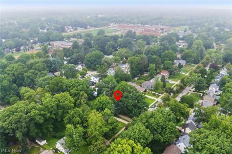 304 Castle Boulevard Akron OH 44313